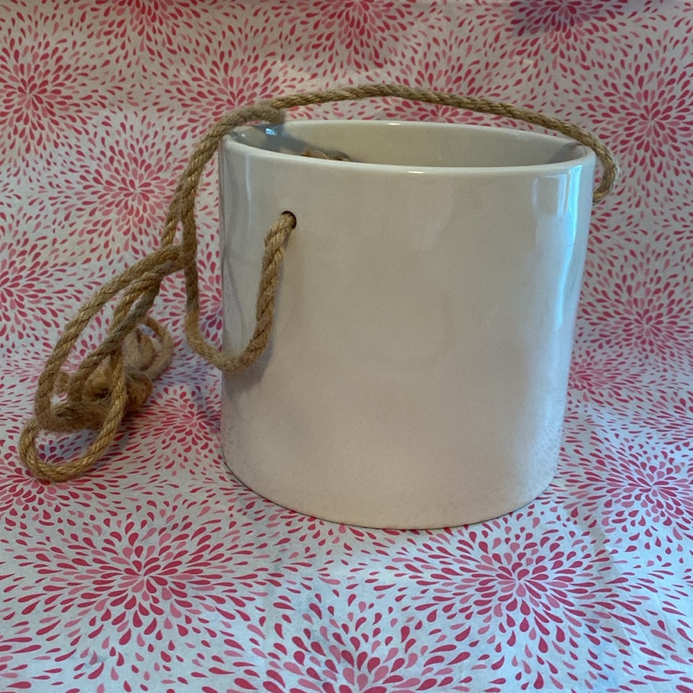 Rae Dunn Ceramic HOME planter - Picture 2 of 4